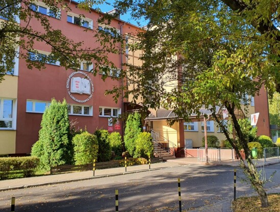 Zdjęcie budynku Szkoły Podstawowej nr 40 w Lublinie